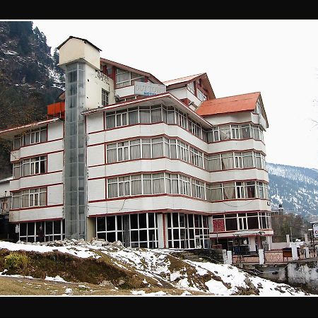 Hotel Out Town Manāli Exterior foto