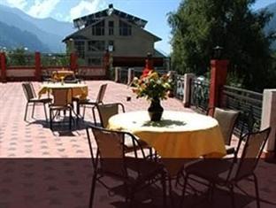 Hotel Out Town Manāli Exterior foto